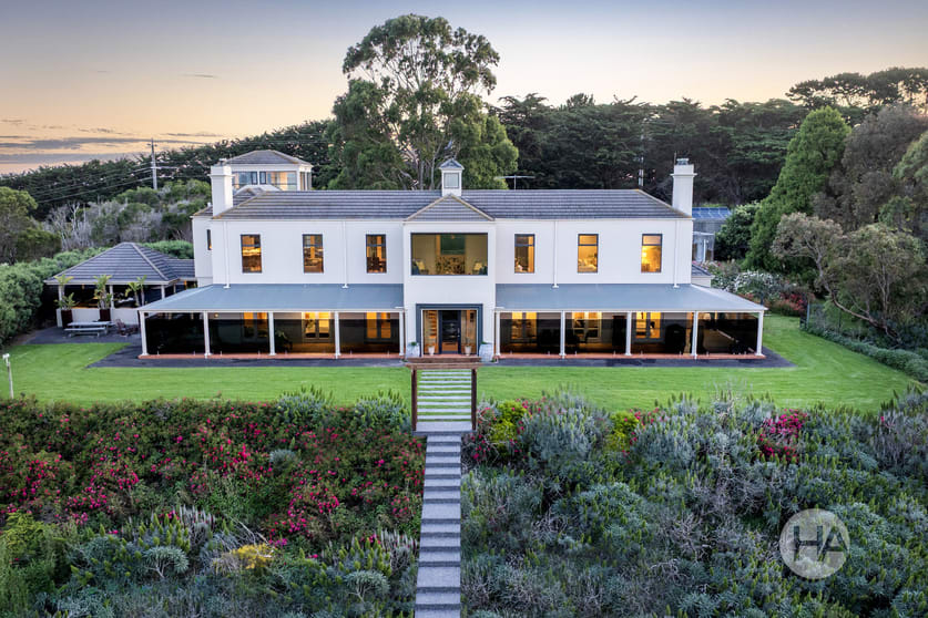 Click to view all images 50 Clifford Road San Remo VIC 3925 - Image 2