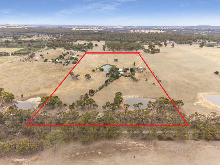 820 Derrinal-Crosbie Road Heathcote VIC 3523 - Image 2