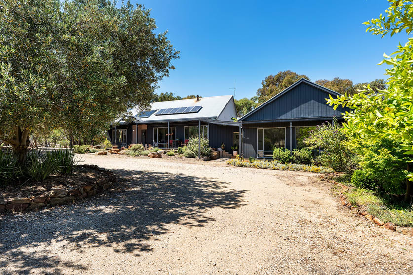 149 Congdon Road Barkers Creek VIC 3451 - Image 1