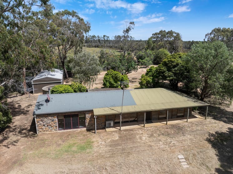 Click to view all images 157 Berrymans Road Gosse SA 5223 - Image 2