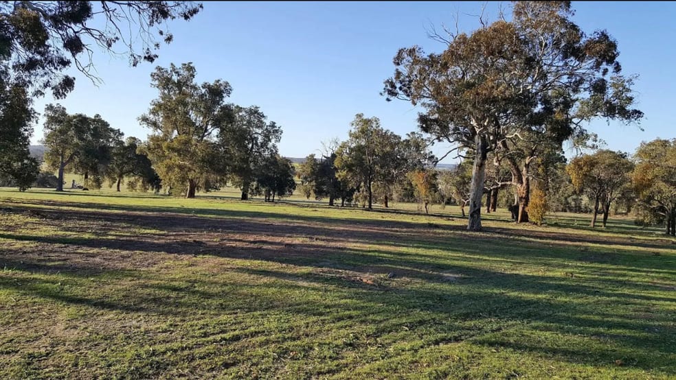 1271 Dobaderry Road York WA 6302 - Image 2