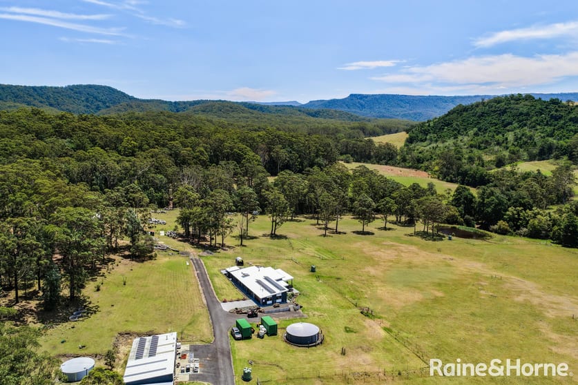 Click to view all images 366 Bonnie View Drive Croobyar NSW 2539 - Image 2