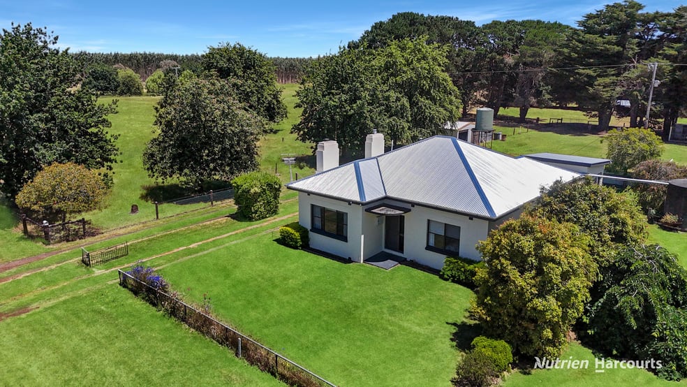 674 Glenelg Highway Casterton VIC 3311 - Image 1