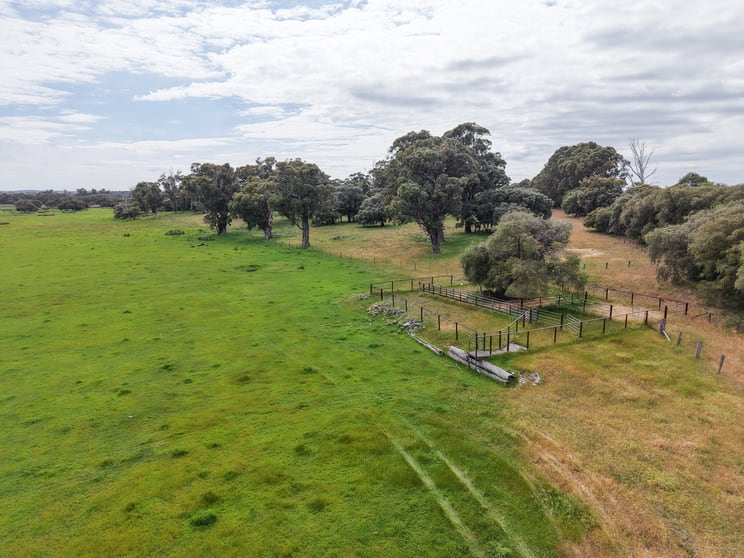 1498, 1504 Harris Road Myalup WA 6220 - Image 2