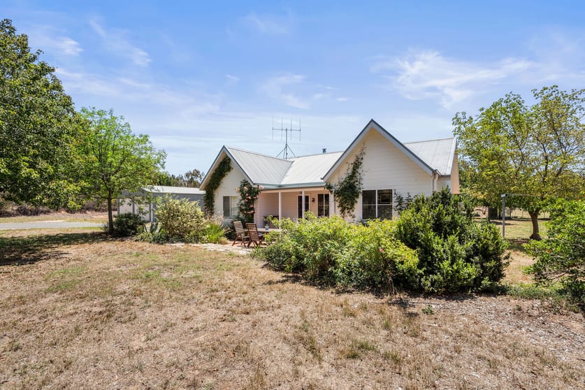 Click to view all images 65 Badgery Road Burra NSW 2620 - Image 2