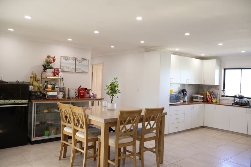 Click to view all images 'Westdale' 169L Narromine Road Dubbo NSW 2830 - Image 3