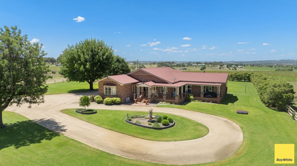 Click to view all images 394 Yetman Road Inverell NSW 2360 - Image 1