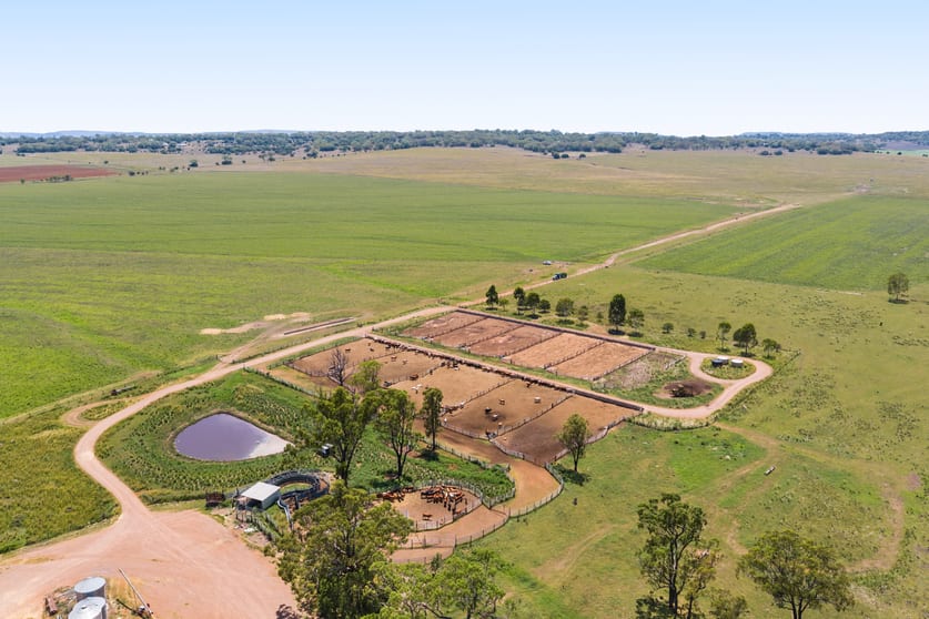 Click to view all images 'Ashby' 48 Felton View Road Ellangowan QLD 4361 - Image 2