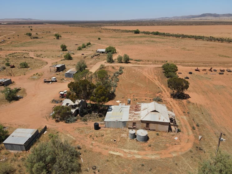 258 Pycroft Rd Orroroo SA 5431 - Image 2