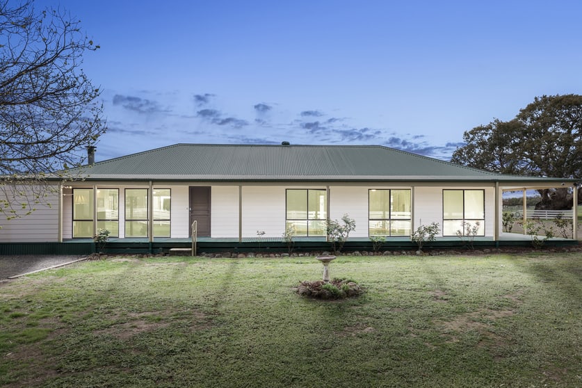 10 Worland Street Winchelsea VIC 3241 - Image 2