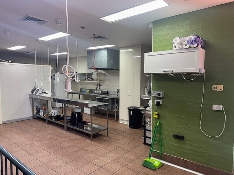 Click to view all images Food, Beverage & Hospitality business for sale in Alexandria - Image 2