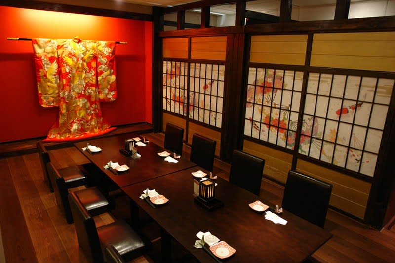 Food, Beverage & Hospitality  business for sale in Camberwell - Image 1