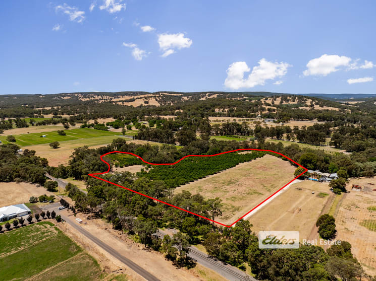26 Calder Grove Harvey WA 6220 - Image 2