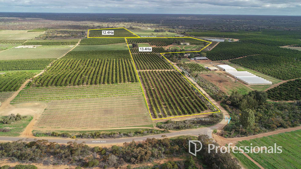 45 Regent Drive Colignan VIC 3494 - Image 2