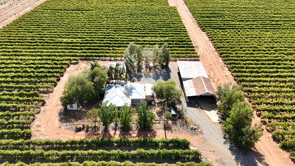 Click to view all images 171 Moseley Road Bilbul NSW 2680 - Image 3