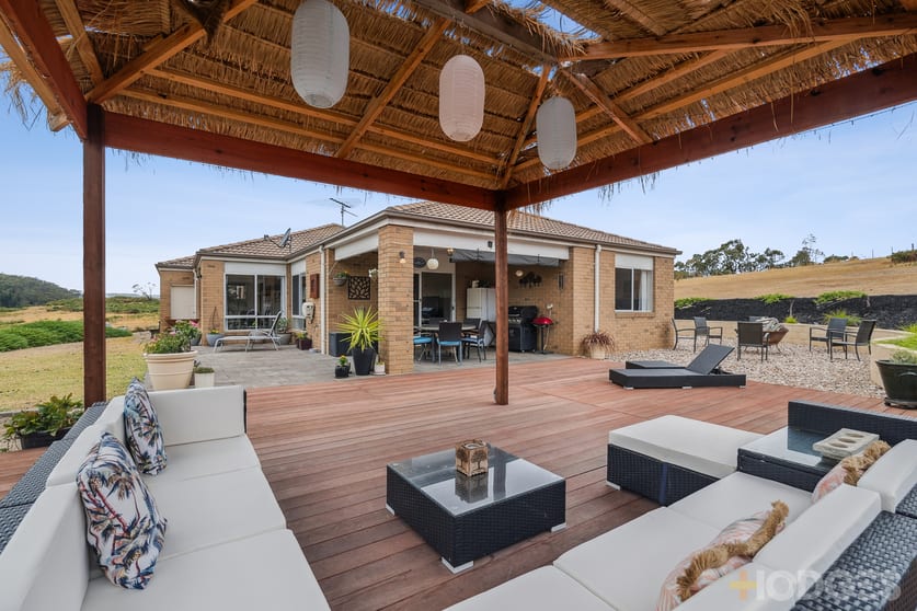 Click to view all images 570 Ogradys Road Kilmore VIC 3764 - Image 3
