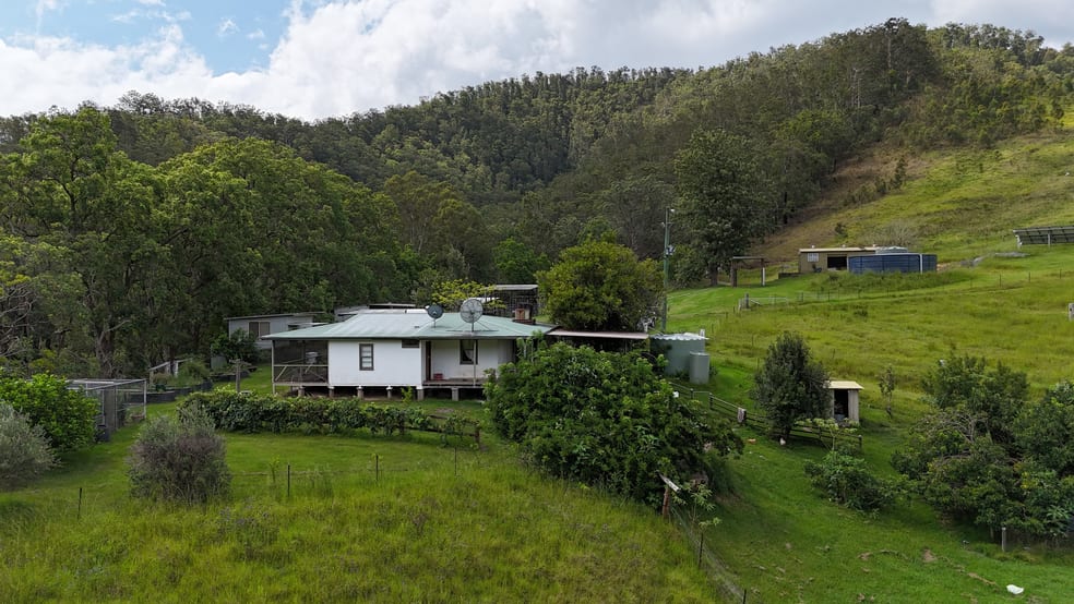 Click to view all images 500 Lower Creek Rd Lower Creek NSW 2440 - Image 3