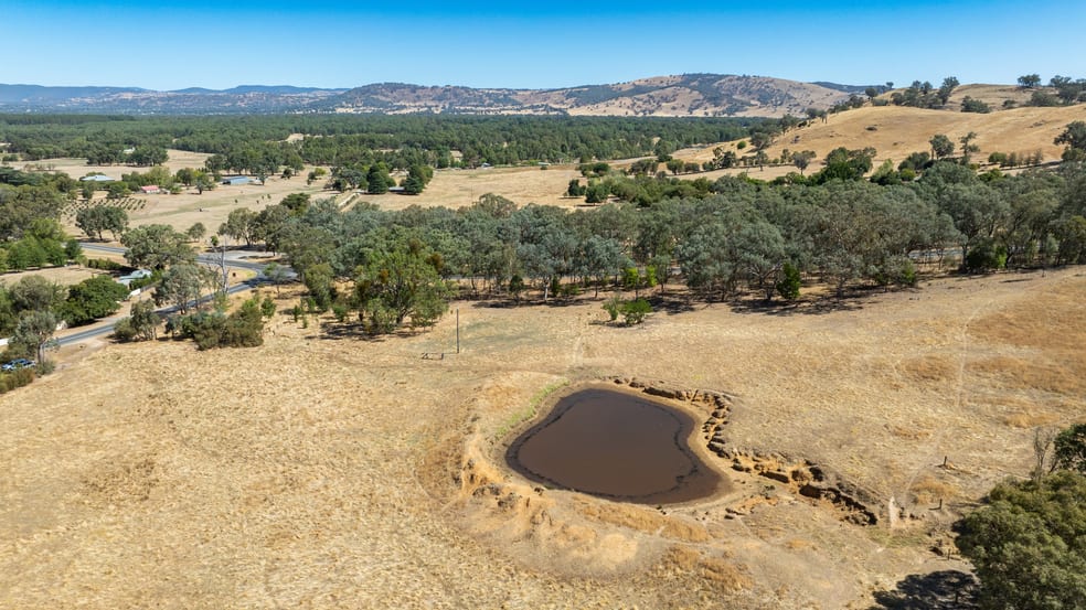 11 Splitters Creek Rd Splitters Creek NSW 2640 - Image 3