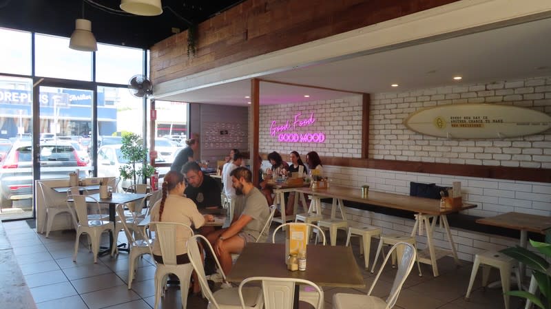 Click to view all images Food, Beverage & Hospitality business for sale in Birtinya - Image 2