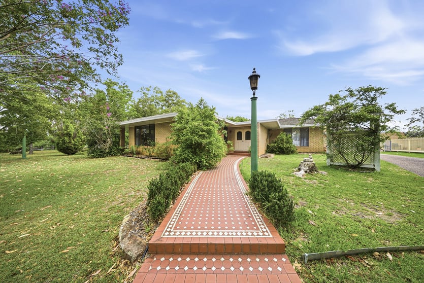 49 Lang Drive Bolwarra Heights NSW 2320 - Image 1