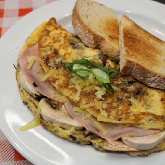 Takeaway Food  business for sale in Surfers Paradise - Image 3