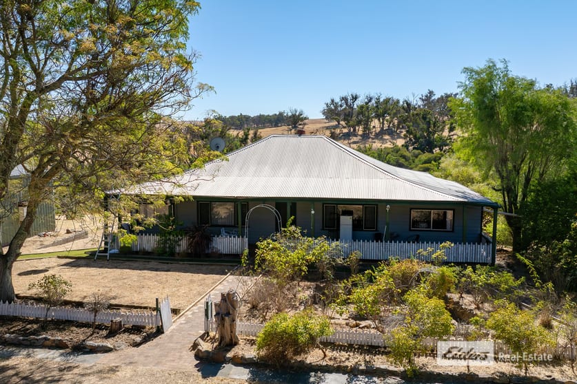 Click to view all images 6529 Donnybrook-Boyup Brook Road Boyup Brook WA 6244 - Image 1