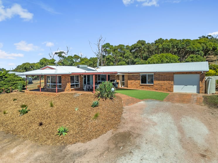 Click to view all images 137 Moody Lane Green Patch SA 5607 - Image 1