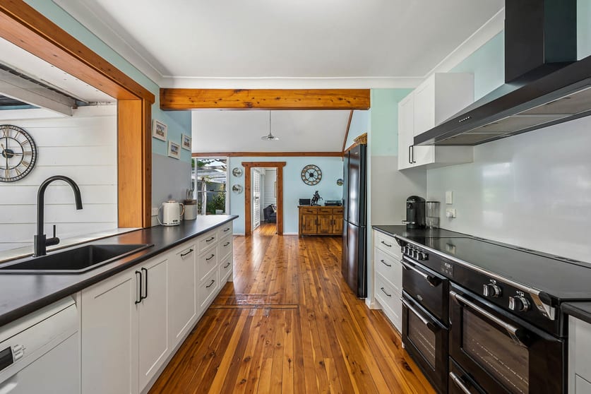 Click to view all images Cairn Hill/190 Melrose Road Leadville NSW 2844 - Image 3