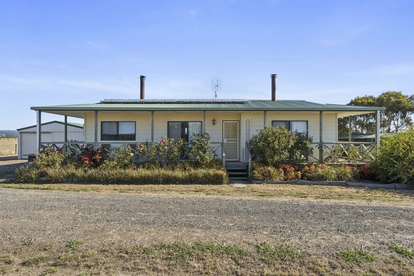 Click to view all images 55 Wineshanty Road Barwon Downs VIC 3243 - Image 3