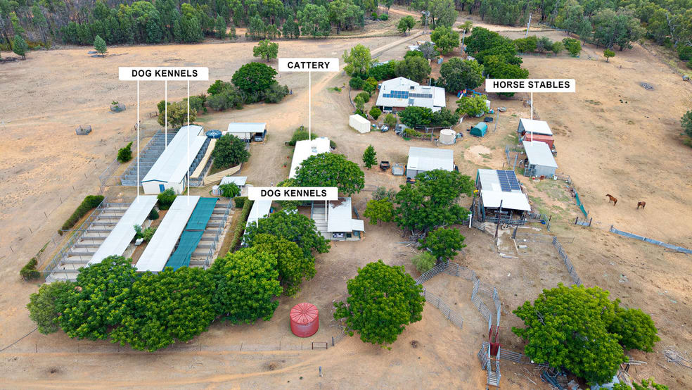 Click to view all images 9834 Newell Highway Narrabri NSW 2390 - Image 2