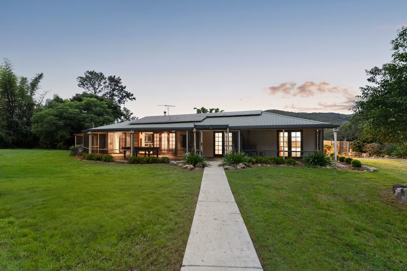 107-115 Garden Road Cedar Creek QLD 4207 - Image 2