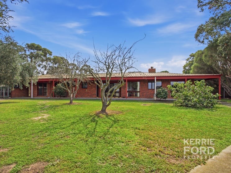 201 Guyatts Road Toongabbie VIC 3856 - Image 3