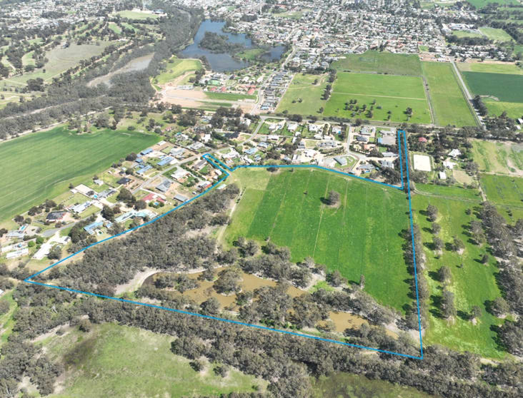 40 Brooke Court Numurkah VIC 3636 - Image 2