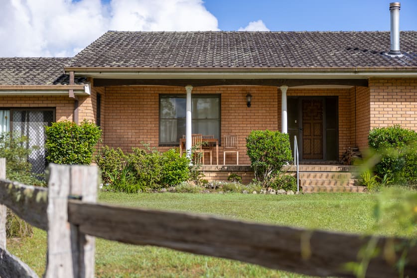 102 Careys Road Hillville NSW 2430 - Image 2