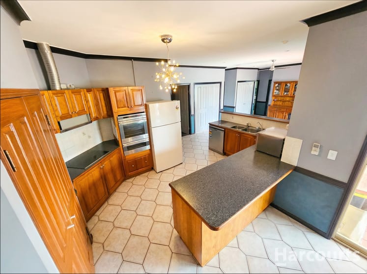Click to view all images 70 Settlers Road Susan River QLD 4655 - Image 1