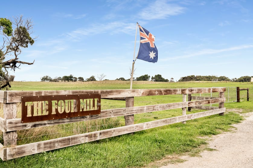 Click to view all images 4437 Southern Ports Highway Robe SA 5276 - Image 2