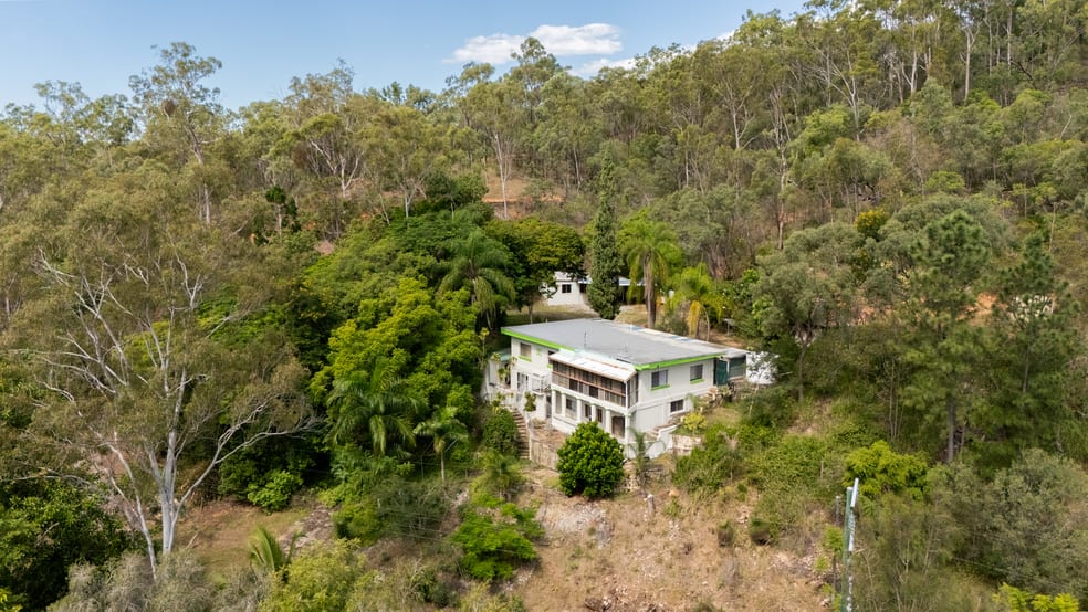 Click to view all images 105 Weeroona Road Calliope QLD 4680 - Image 1