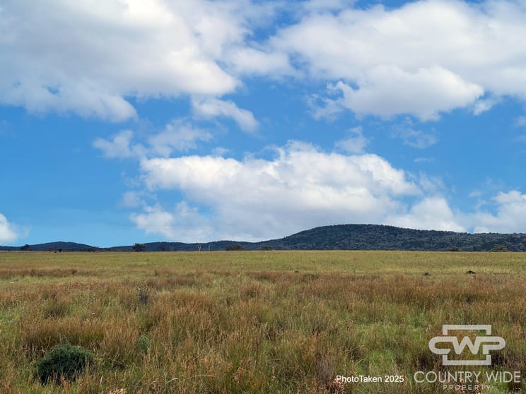 Click to view all images 989 South Valley Road Rocky Creek NSW 2371 - Image 1