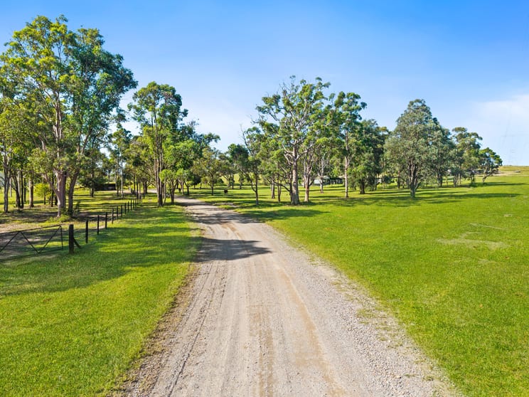 Click to view all images 10A Cottesloe Road Jilliby NSW 2259 - Image 2