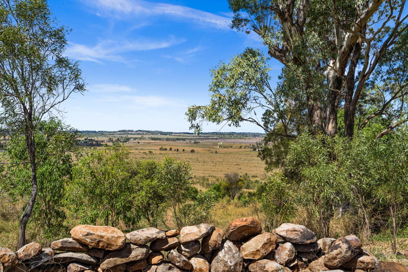 4530 Gore Highway Yarranlea QLD 4356 - Image 1