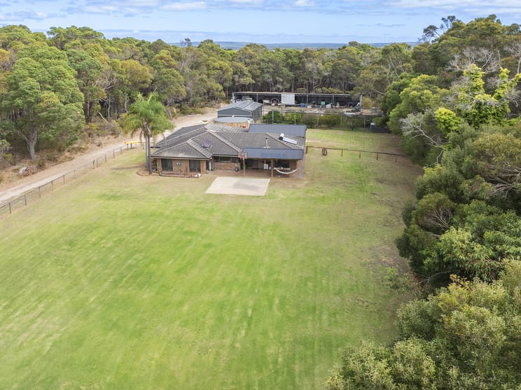 69 Campbell Road Warner Glen WA 6288 - Image 2