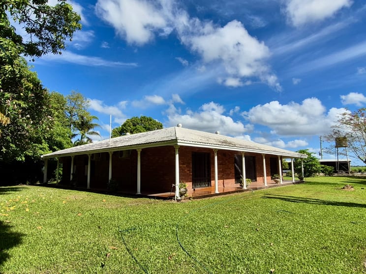 174 Fiveways Road Brandon QLD 4808 - Image 1