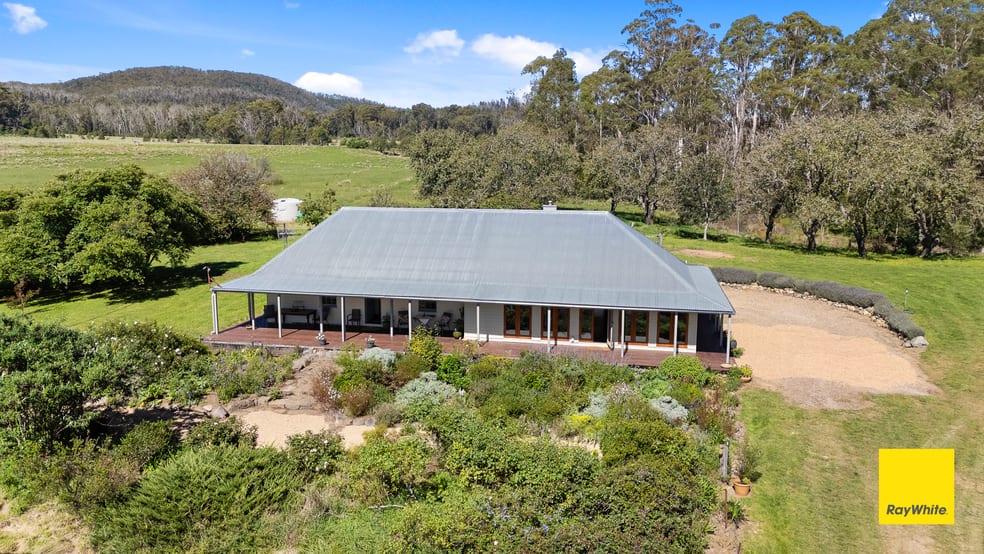 Click to view all images 106 Maher Lane Reidsdale NSW 2622 - Image 1