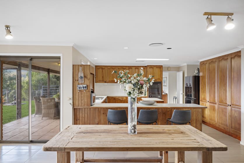 462 Hunchy Road Hunchy QLD 4555 - Image 2