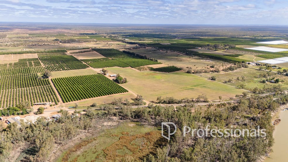 Click to view all images 3724 & 3744 Kulkyne Way Colignan VIC 3494 - Image 1