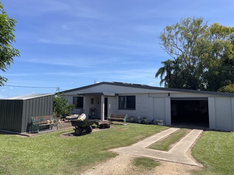 Click to view all images 383 Four Mile Road Braemeadows QLD 4850 - Image 2