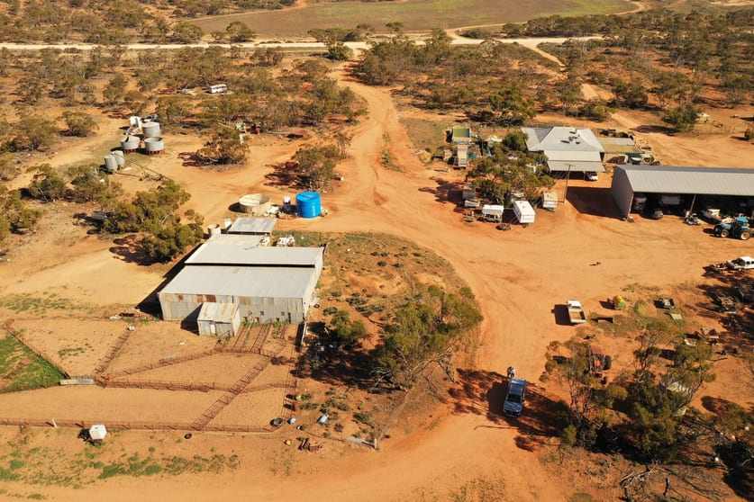 Click to view all images 2481 New Well Centre Road New Well SA 5357 - Image 1