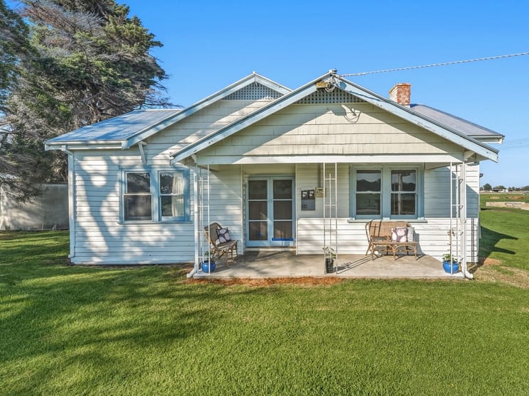 340 Lone Pine Road Garfield VIC 3814 - Image 1