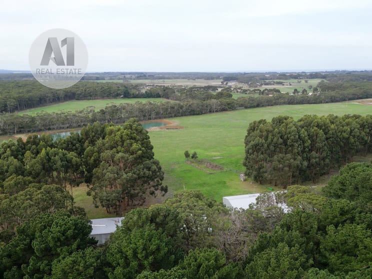 695 Portland Nelson Road Gorae West VIC 3305 - Image 1