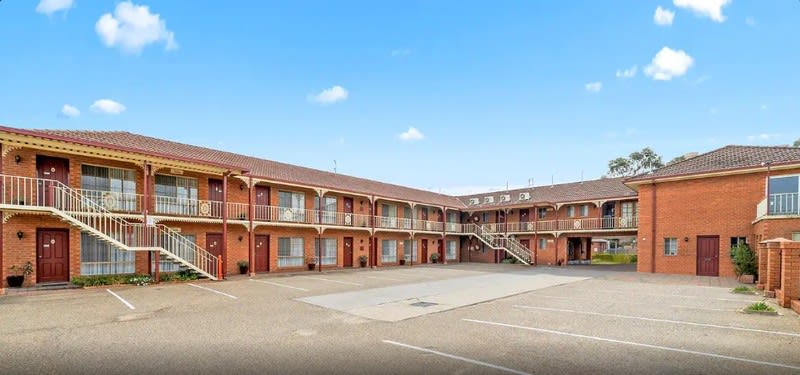 Accommodation & Tourism  business for sale in Wagga Wagga - Image 1